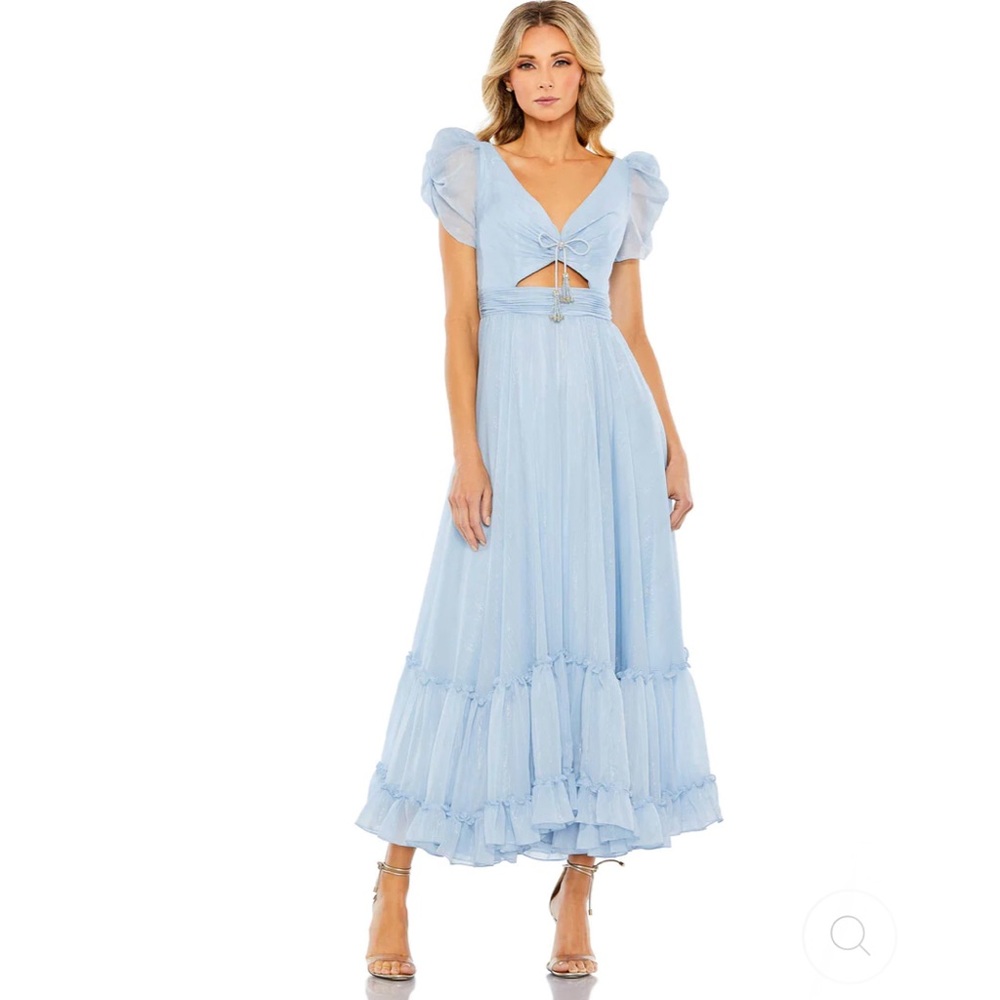 MAC DUGGAL POWDER BLUE DRESS